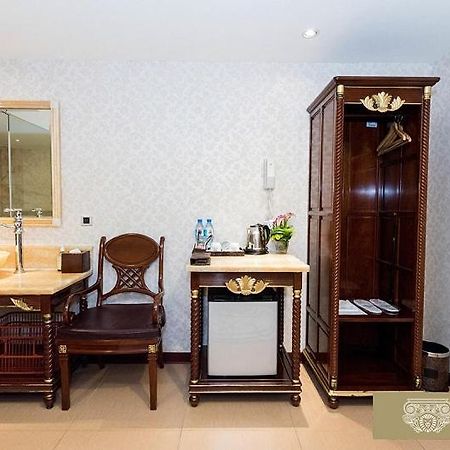 Royal Seasons Hotel Beitou Taipei Exterior photo